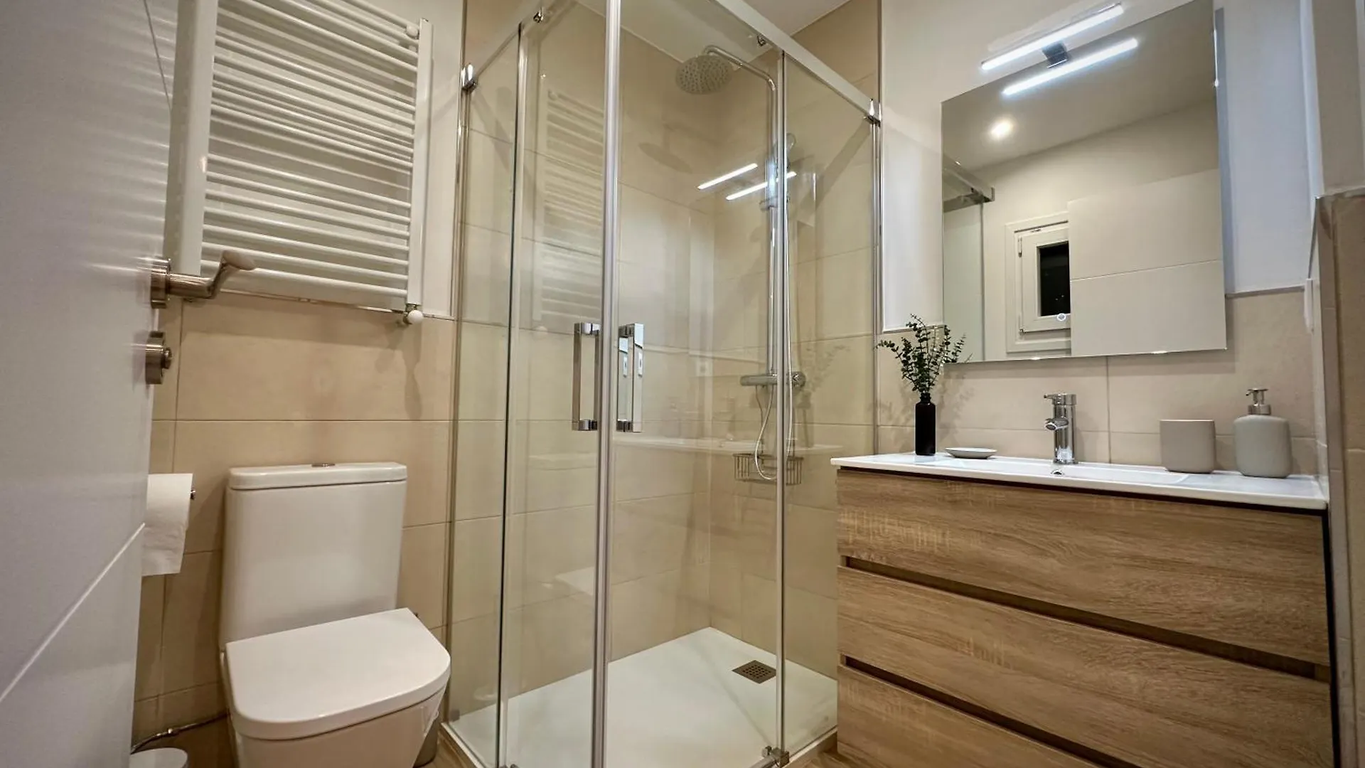 Gure Toki Algorta Cerca De La Playa Y De La Ciudad Apartment Getxo 0*,  Spain